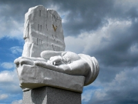 Памятник нерожденным детям, г. Рига